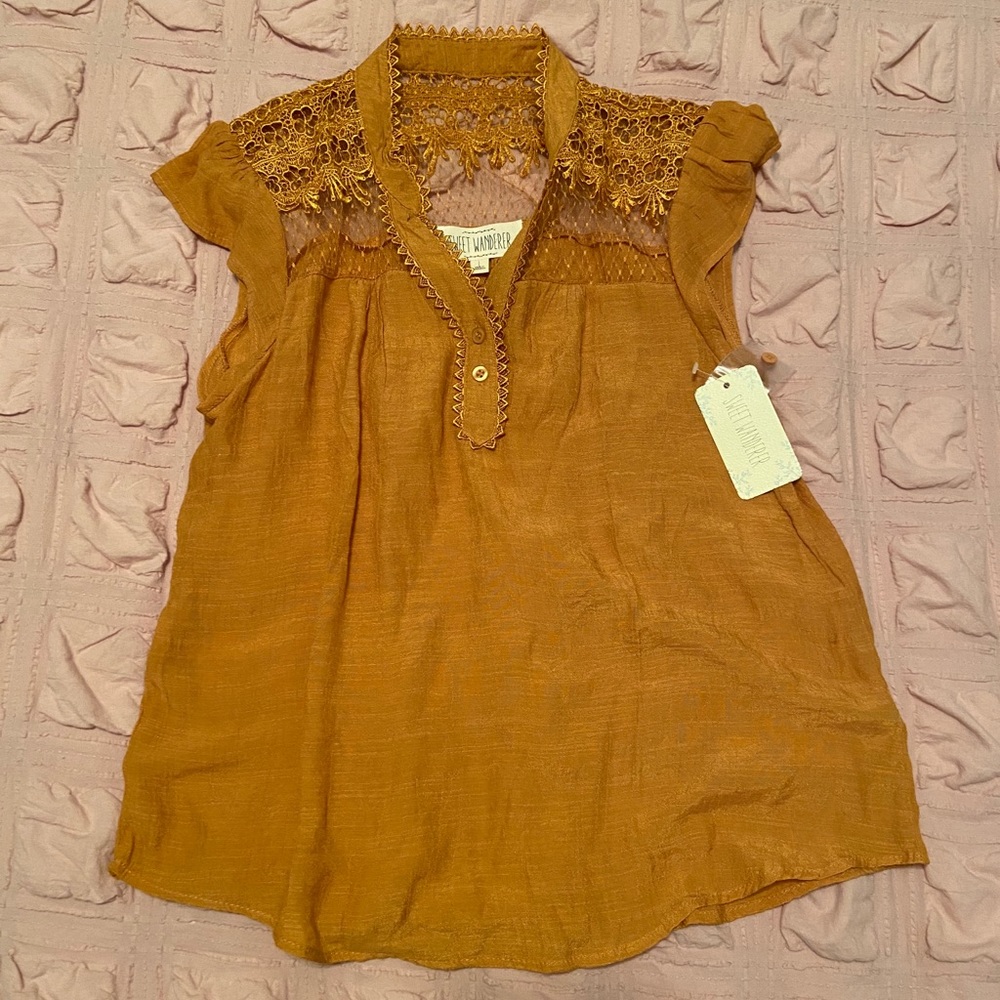 Casual shirt never worn